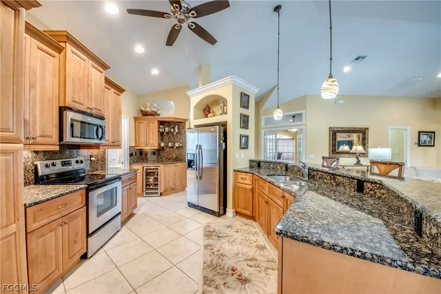 3809 SW 11th Court, Cape Coral, FL 33914 - #3