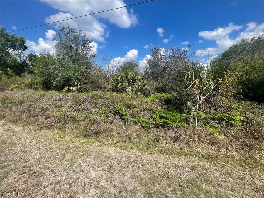 565 S Riverside Street, Clewiston, FL 33440 - #2