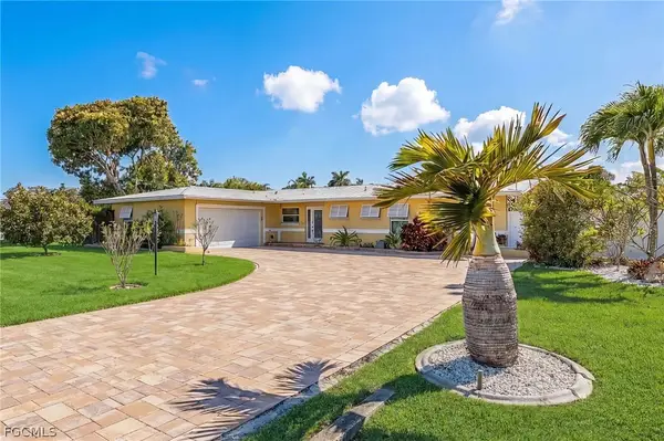 4814 SW 1st Court, Cape Coral, FL 33914