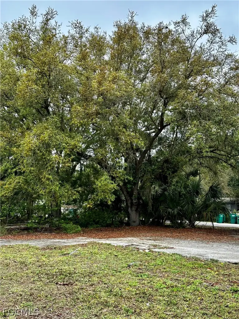 675 El Paso Trail, Immokalee, FL 34142 - #3