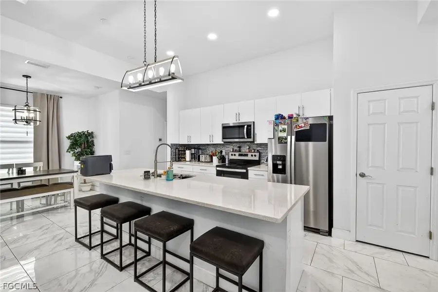 1137 NE 4th Avenue, Cape Coral, FL 33909 - #3