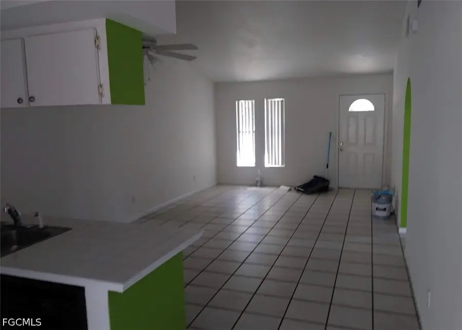 1808 SW 15th Place, Cape Coral, FL 33991 - #3