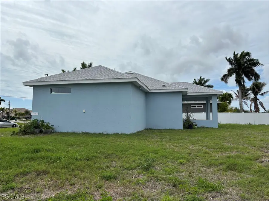 15256 Hennipen Circle, Port Charlotte, FL 33981 - #2