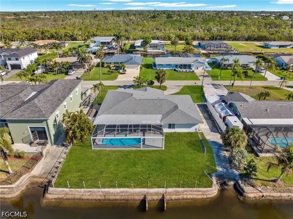 6401 Plumosa Avenue, Fort Myers, FL 33908