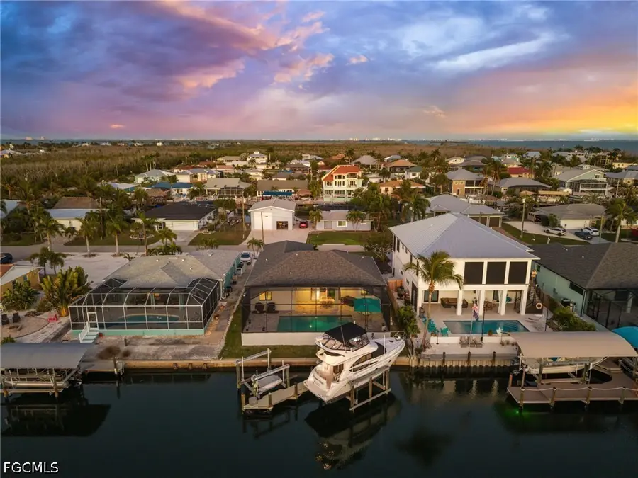 2443 Carambola Lane, Saint James City, FL 33956 - #2