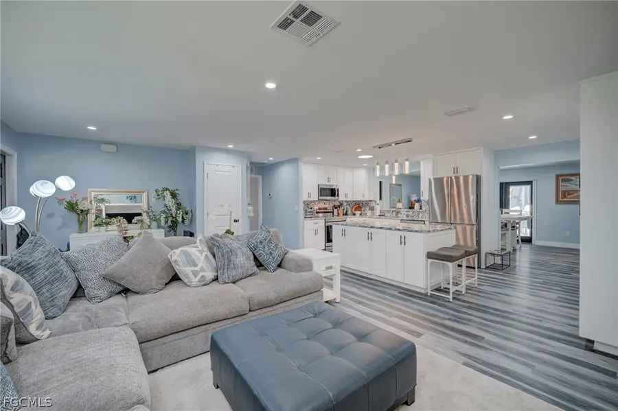 1089 N Town And River Drive, Fort Myers, FL 33919 - #3