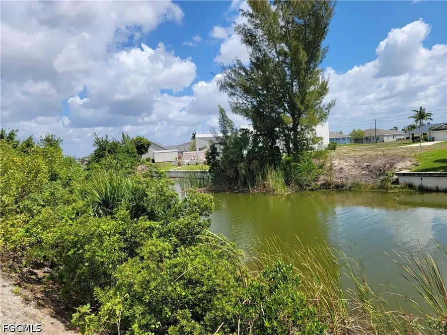 117 NW 14th Avenue, Cape Coral, FL 33993 - #3