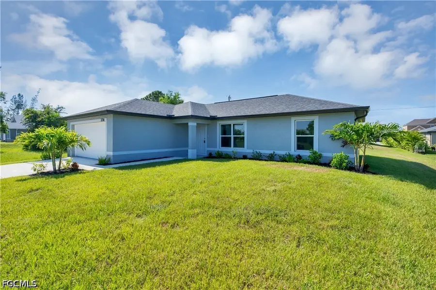 418 NW 13th Terrace, Cape Coral, FL 33993 - #2
