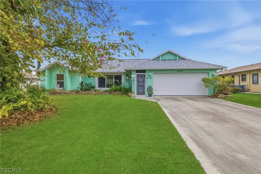 4305 SW 1st Place, Cape Coral, FL 33914 - #2