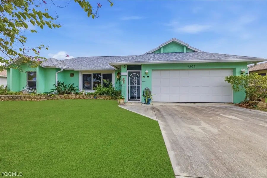 4305 SW 1st Place, Cape Coral, FL 33914 - #3