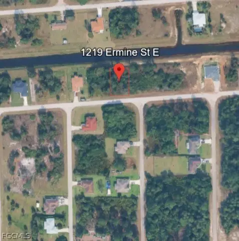 1219 Ermine Street E, Lehigh Acres, FL 33974 - #1