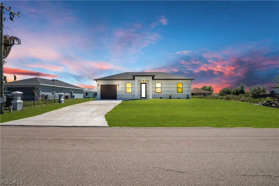 2715 59th Street W, Lehigh Acres, FL 33971 - #2