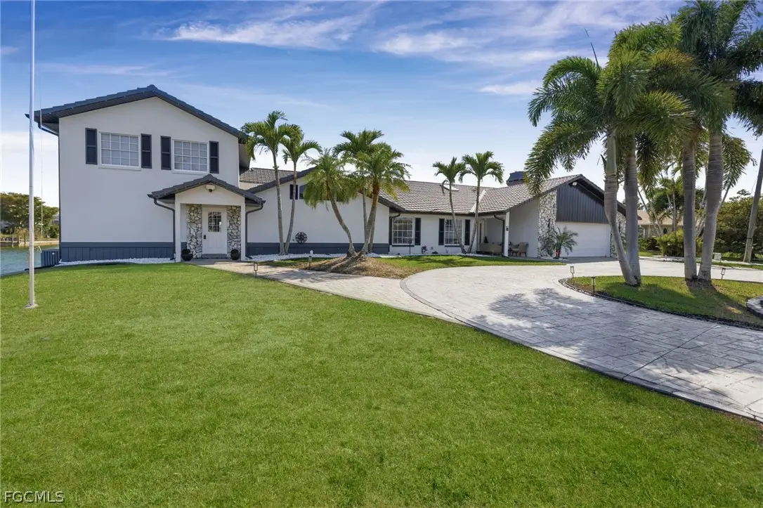 29 SE 10th Avenue, Cape Coral, FL 33990 - #1
