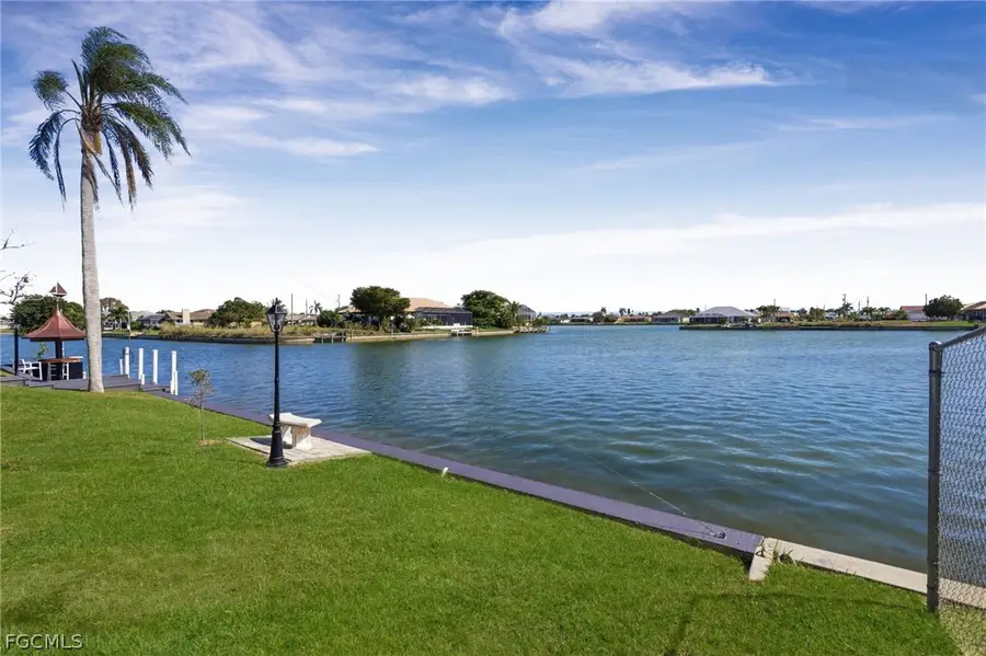 29 SE 10th Avenue, Cape Coral, FL 33990 - #3