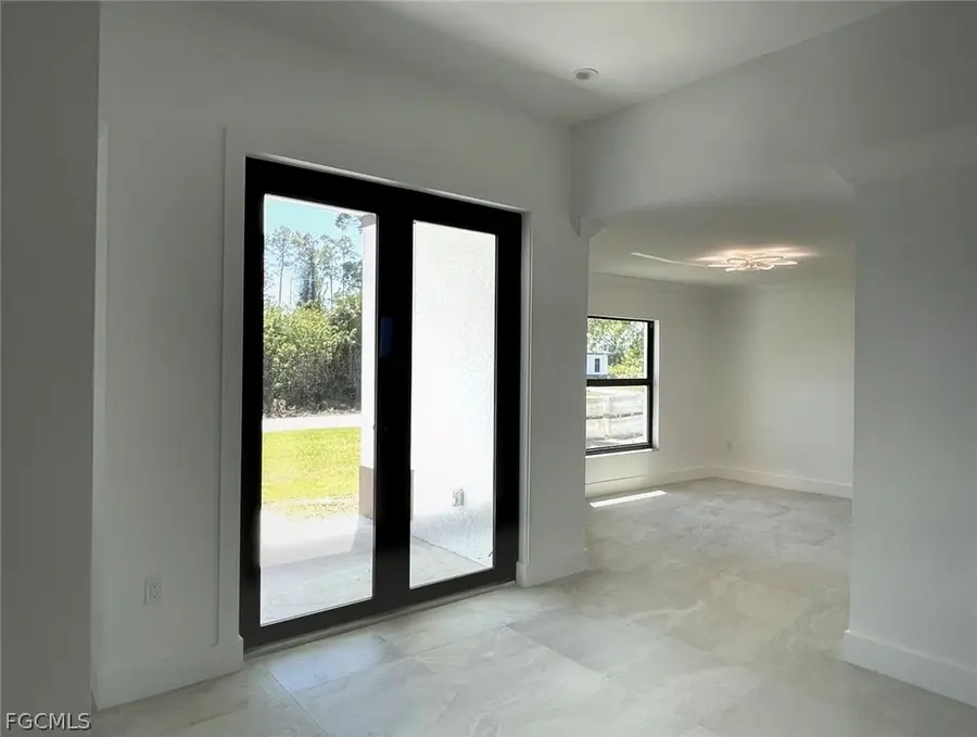 3310 3rd Street Sw, Lehigh Acres, FL 33976 - #3