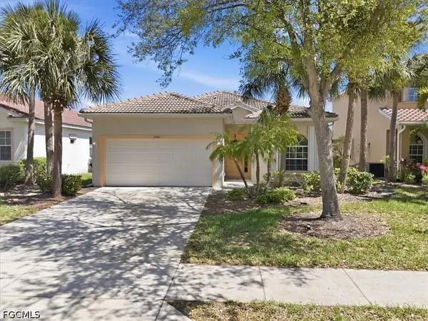 2561 Deerfield Lake Court, Cape Coral, FL 33909