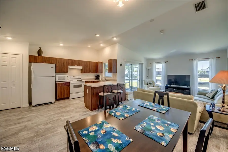 1438 SE 23rd Street, Cape Coral, FL 33990 - #2