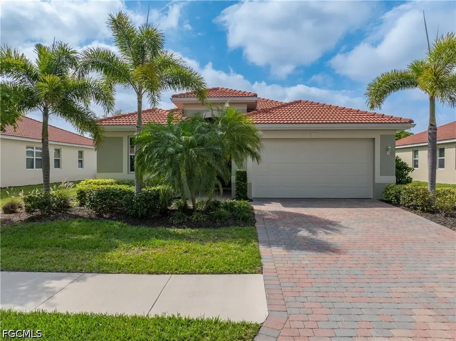 2935 Sunset Pointe Circle, Cape Coral, FL 33914 - #2