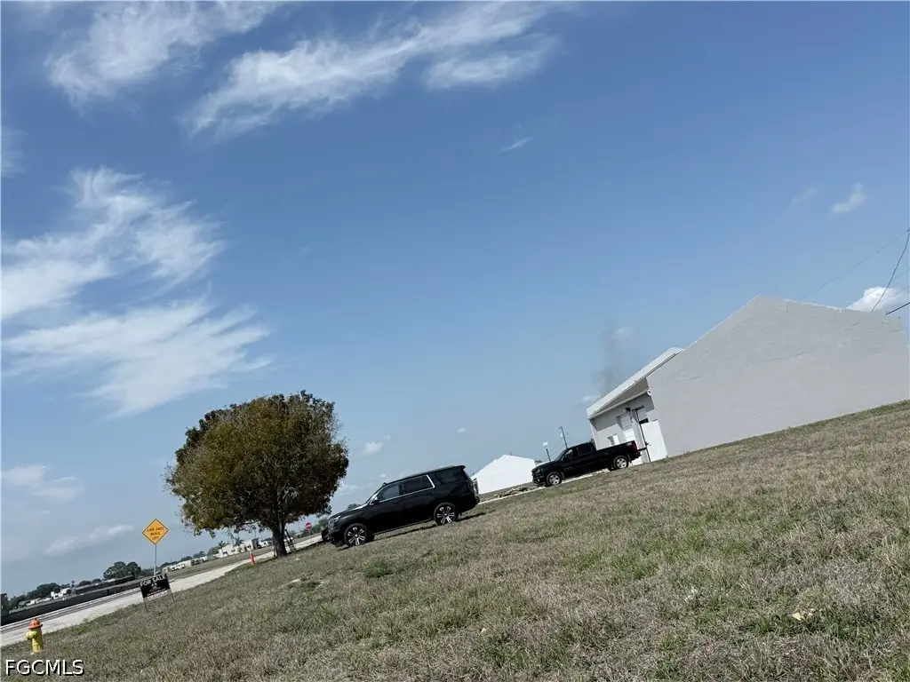 1117 NE 7th Street, Cape Coral, FL 33909 - #1