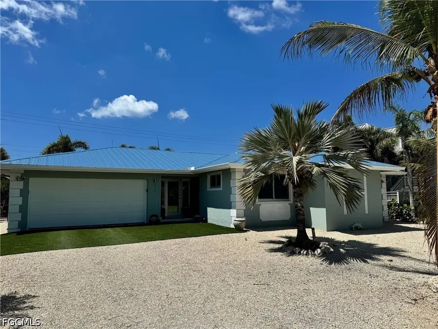 240 Southwinds Drive, Sanibel, FL 33957 - #2