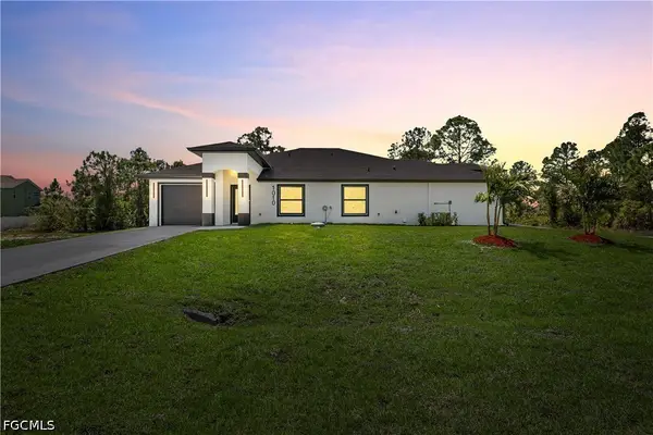 1008-1010 Jaguar Boulevard, Lehigh Acres, FL 33974