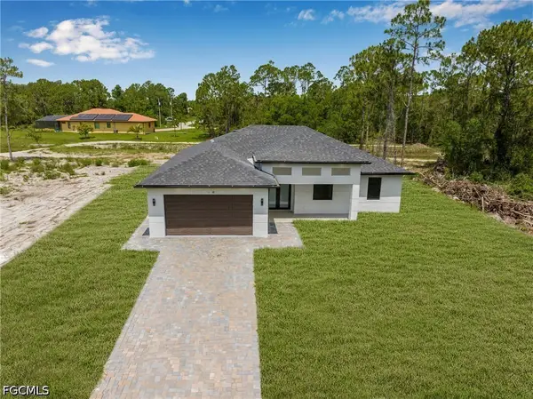 718 Bennington Drive, Lehigh Acres, FL 33974