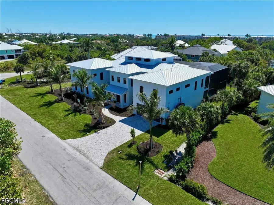 3324 Saint Kilda Road, Sanibel, FL 33957 - #2