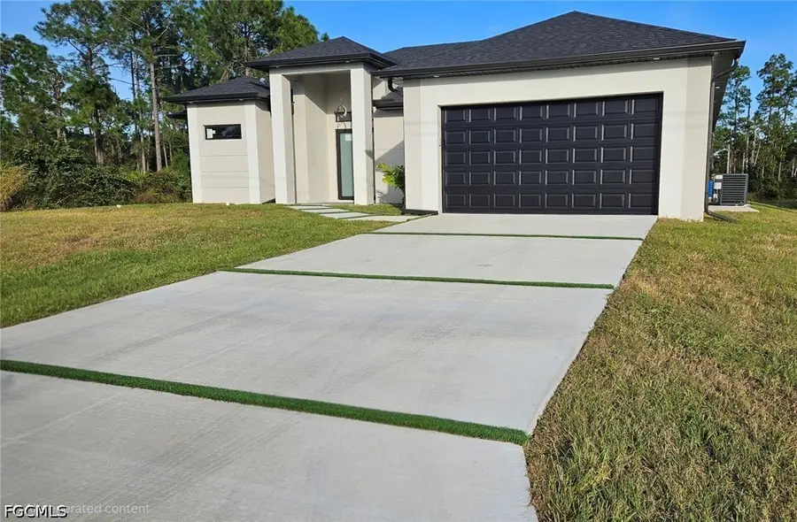 1402 5th Avenue, Lehigh Acres, FL 33972 - #2