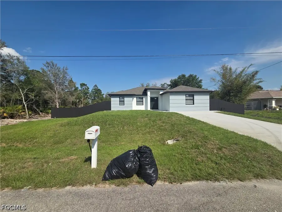 618 Thompson Avenue, Lehigh Acres, FL 33972 - #2