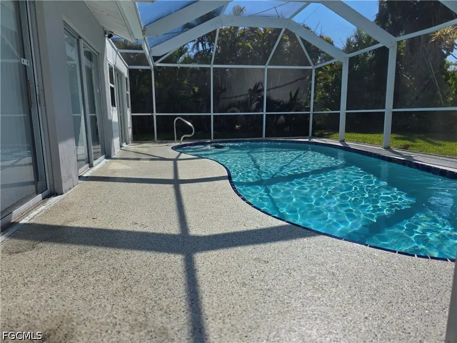 602 SE 46th Terrace, Cape Coral, FL 33904 - #3
