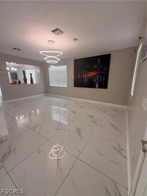 302 NW 24th Avenue, Cape Coral, FL 33993