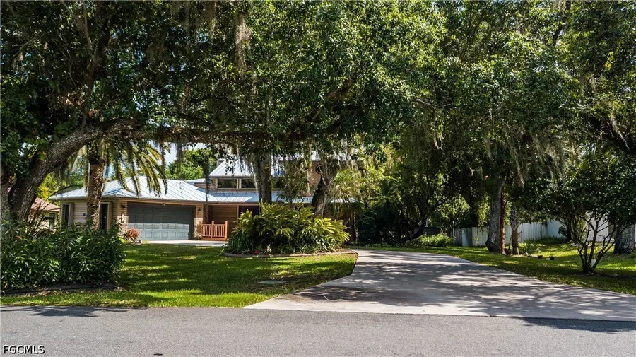 7314 Sean Lane, North Fort Myers, FL 33917 - #3