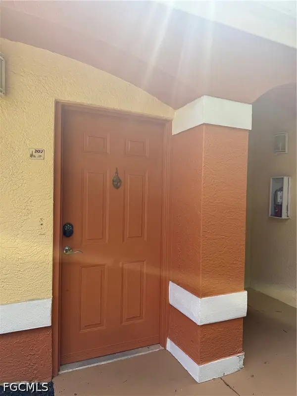 6401 Aragon Way #207, Fort Myers, FL 33966