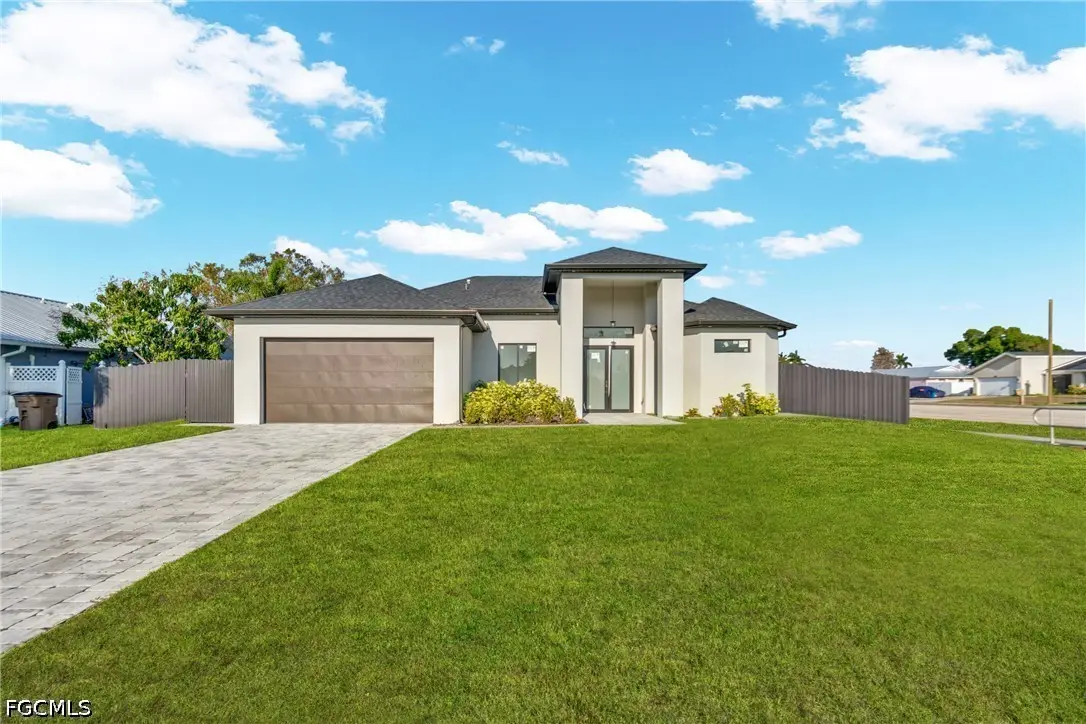 2 SE 20th Court, Cape Coral, FL 33990 - #1