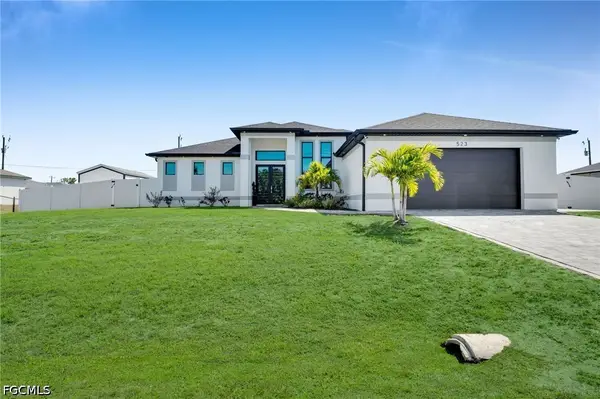 523 NW 16th Place, Cape Coral, FL 33993