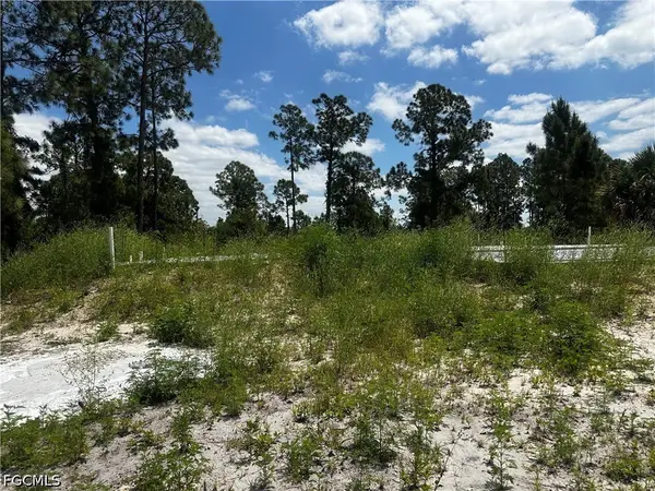 459 Zimmerman Avenue, Lehigh Acres, FL 33974