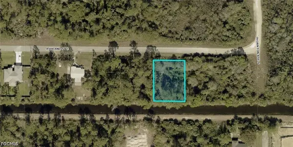 858 Ashland Street E, Lehigh Acres, FL 33974