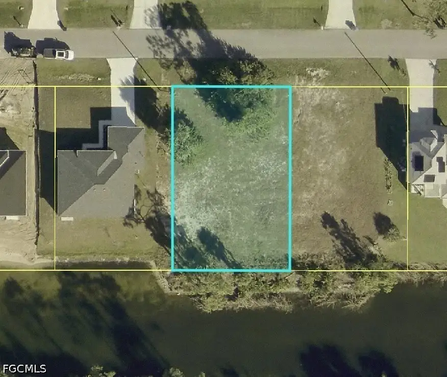 1712 NE 33rd Lane, Cape Coral, FL 33909 - #1