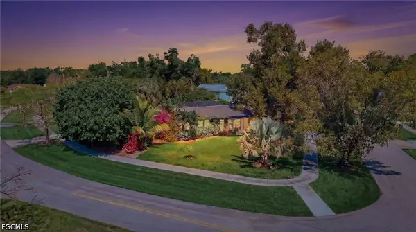 1511 Alcazar Avenue, Fort Myers, FL 33901