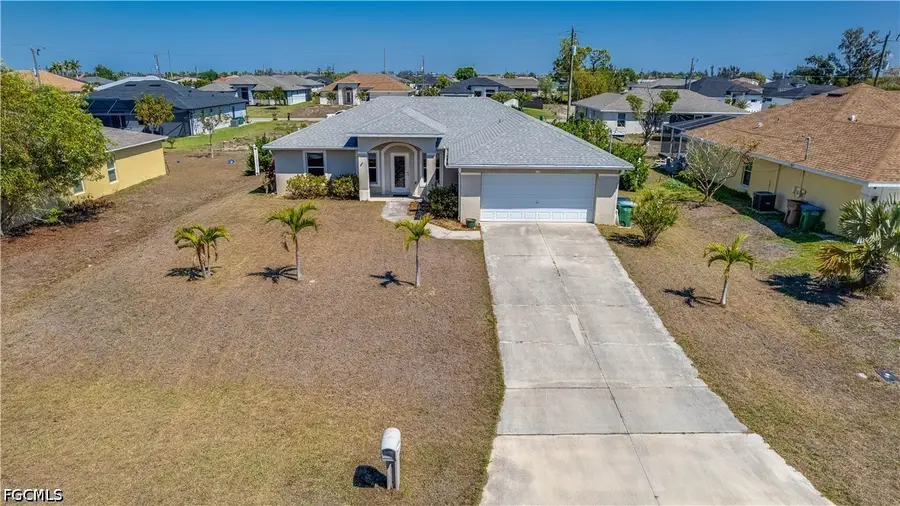 1105 SW 2nd Street, Cape Coral, FL 33991 - #2
