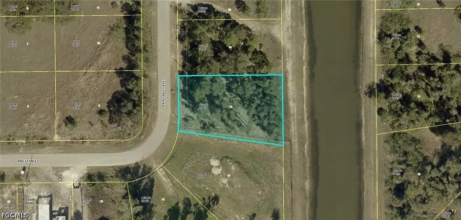 433 Paulcrest Avenue, Lehigh Acres, FL 33974 - #3