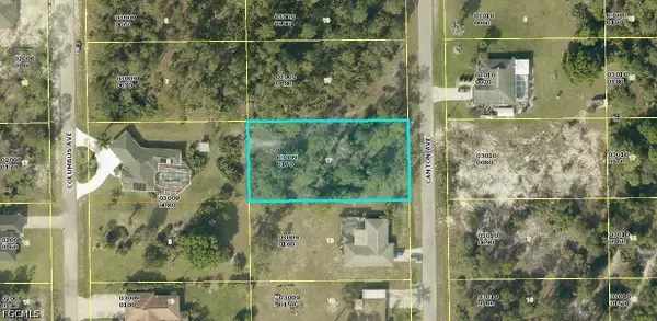 809 Canton Avenue, Lehigh Acres, FL 33972
