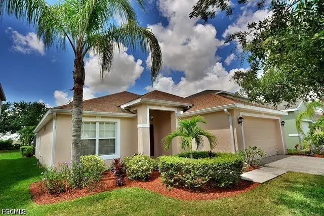 8887 Falcon Pointe Loop, Fort Myers, FL 33912 - #1