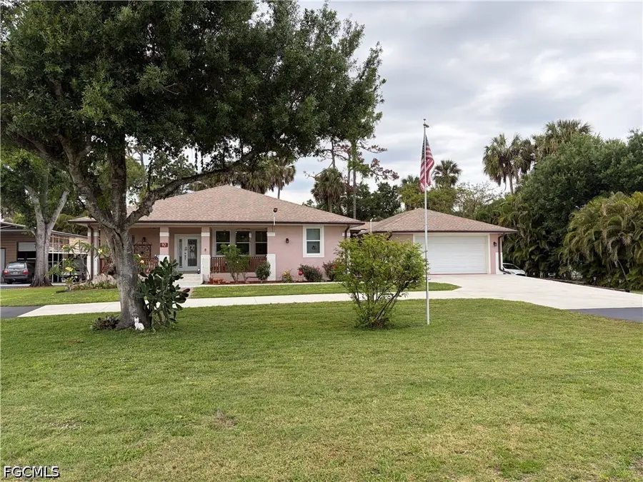 92 Evergreen Road, North Fort Myers, FL 33903 - #3