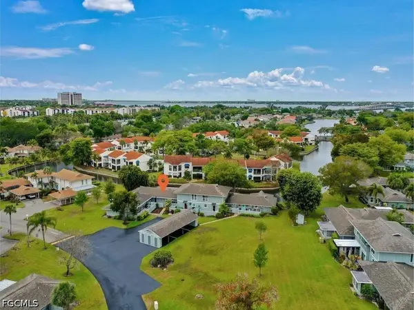 4263 Island Circle #D, Fort Myers, FL 33919