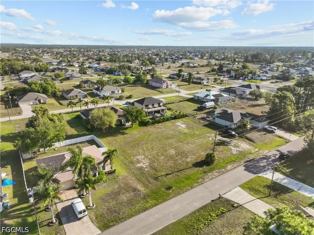1105 NE 36th Street, Cape Coral, FL 33909 - #1