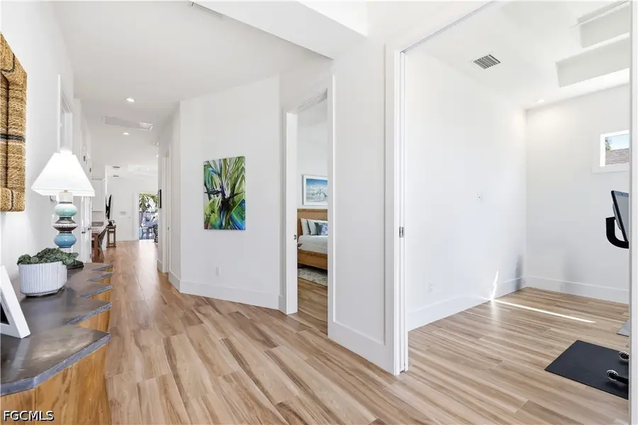 553 106th Avenue N, Naples, FL 34108 - #3