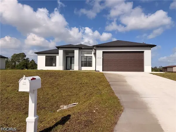 1513 Roosevelt Avenue, Lehigh Acres, FL 33972