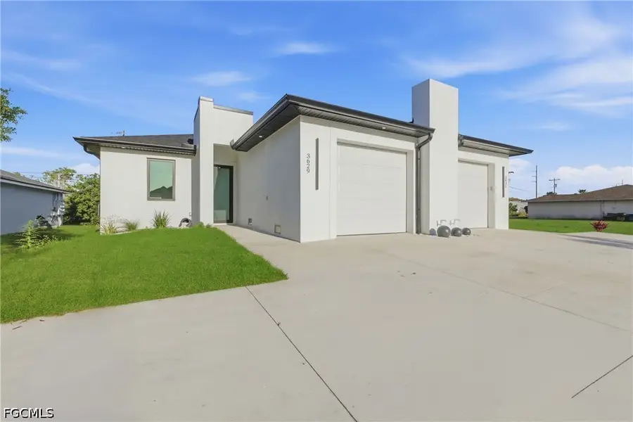 3631 SW Santa Barbara Place, Cape Coral, FL 33914 - #2