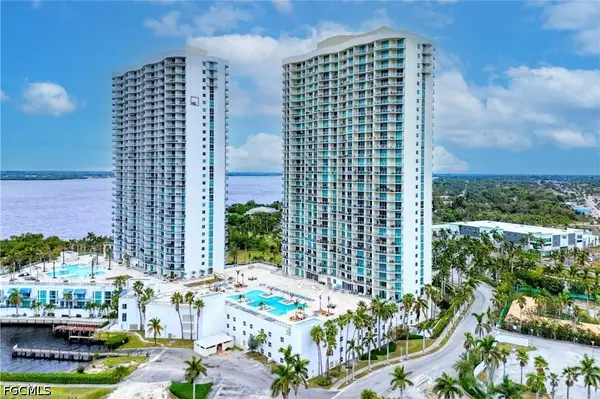 3000 Oasis Grand Boulevard #701, Fort Myers, FL 33916